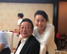 蒋大为首次正面回应，不让朱之文唱歌谣言，开除军籍更是无稽之谈-图5