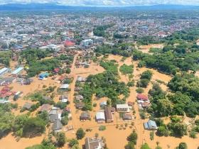 泰国多地遭遇洪灾，中使馆：中方没有泄洪-图1